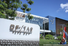 Bolsonaro recebe alta hospitalar e volta a cumprir pena na PF